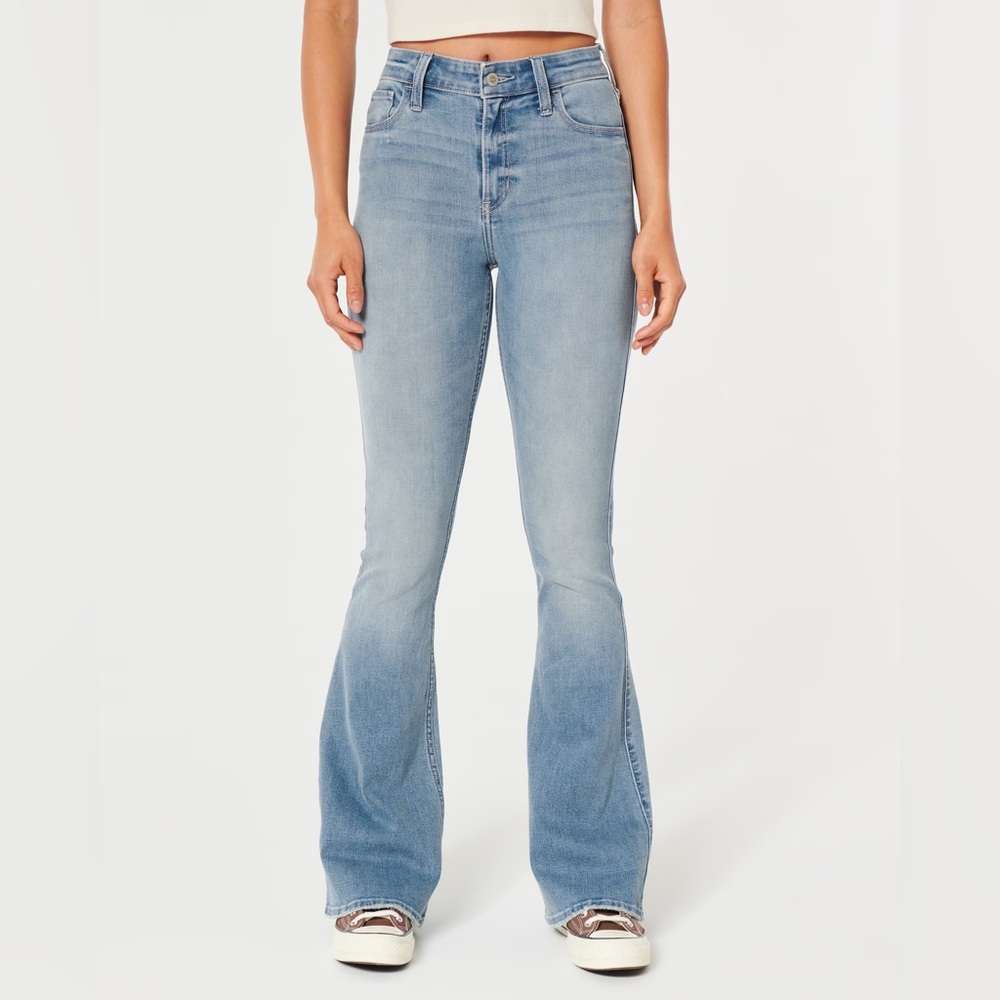 Hollister High-Rise Flare Jeans 000L w23L NWT